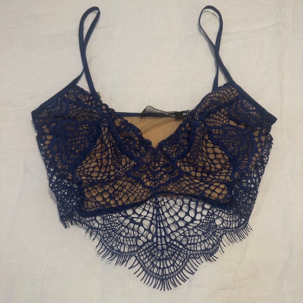 Blue Skivvies Lace Bralette - RARE - Picture 2 of 5